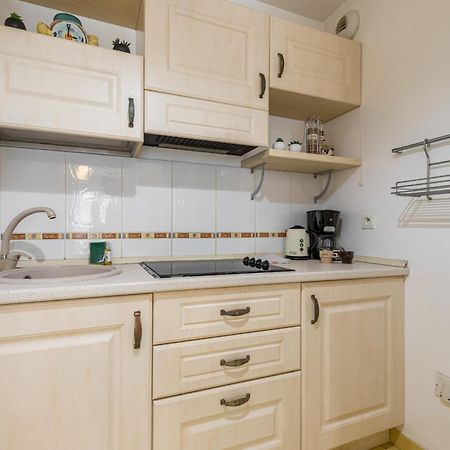 Nice 1 Bedroom Downtown Carre D'Or With Garage Kültér fotó