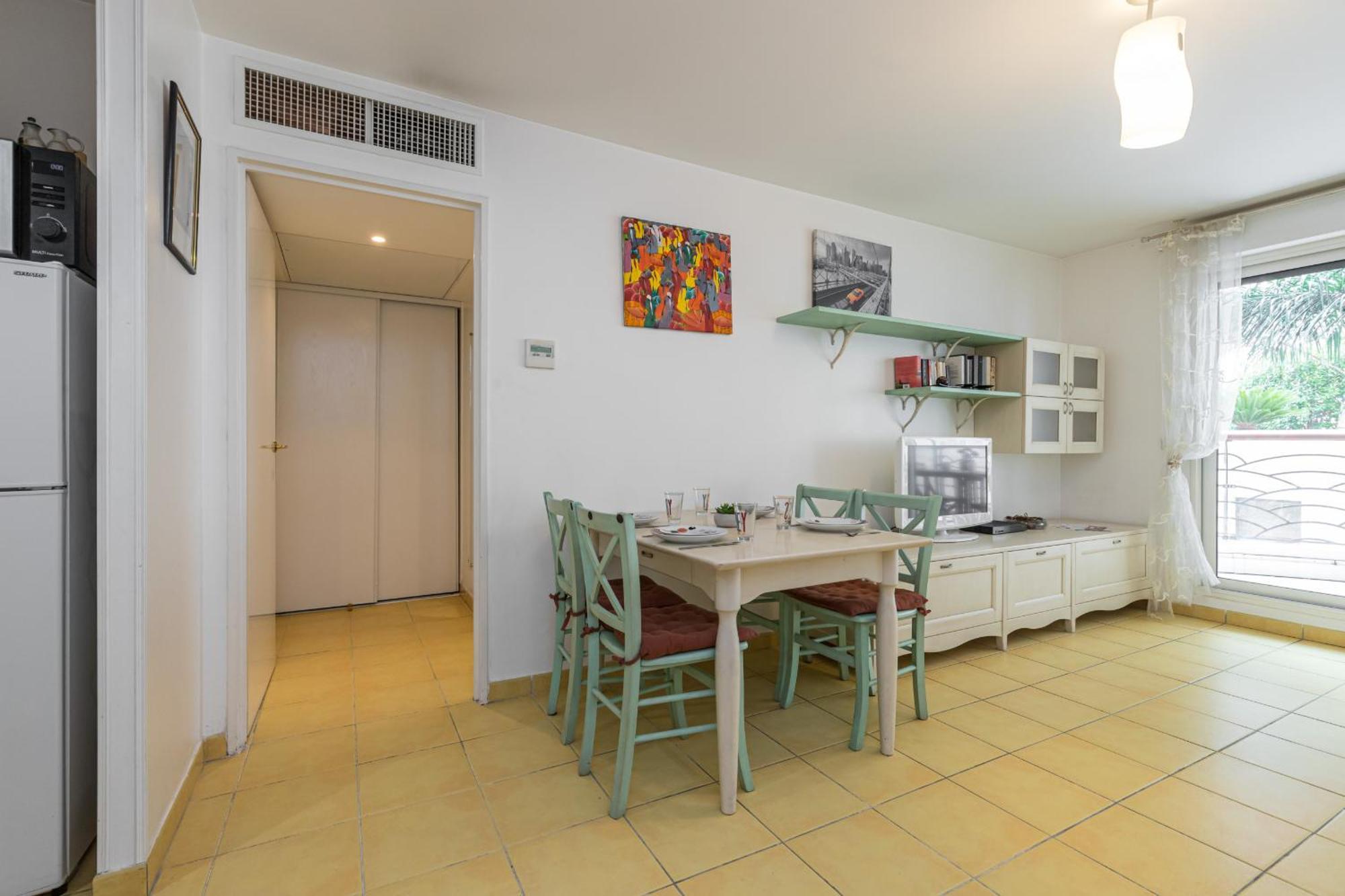 Nice 1 Bedroom Downtown Carre D'Or With Garage Kültér fotó